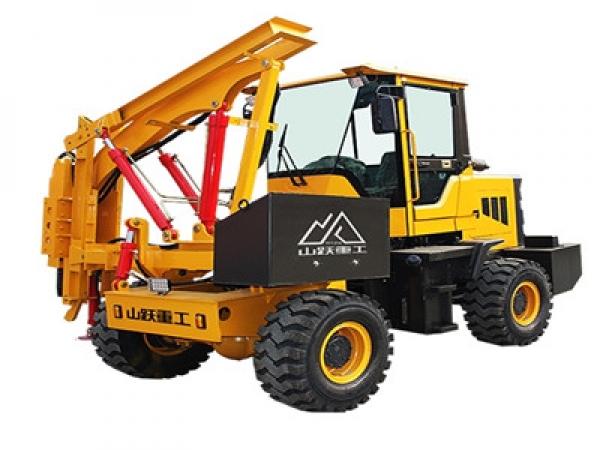 購(gòu)買公路護(hù)欄打樁機(jī)就選煙臺(tái)山躍重工生產(chǎn)的！